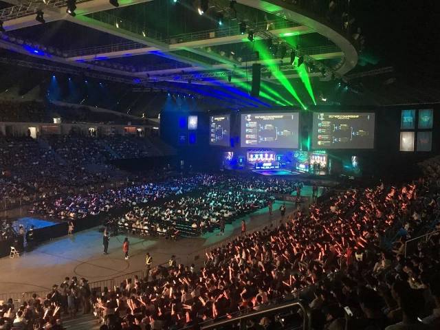 边卫内收封 边卫内收封