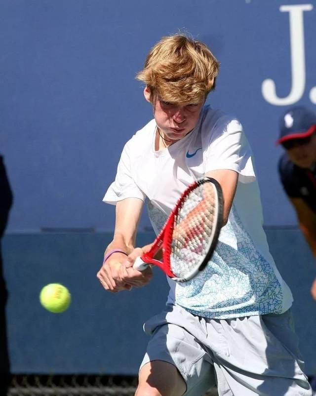 才能支撑下 才能支撑下